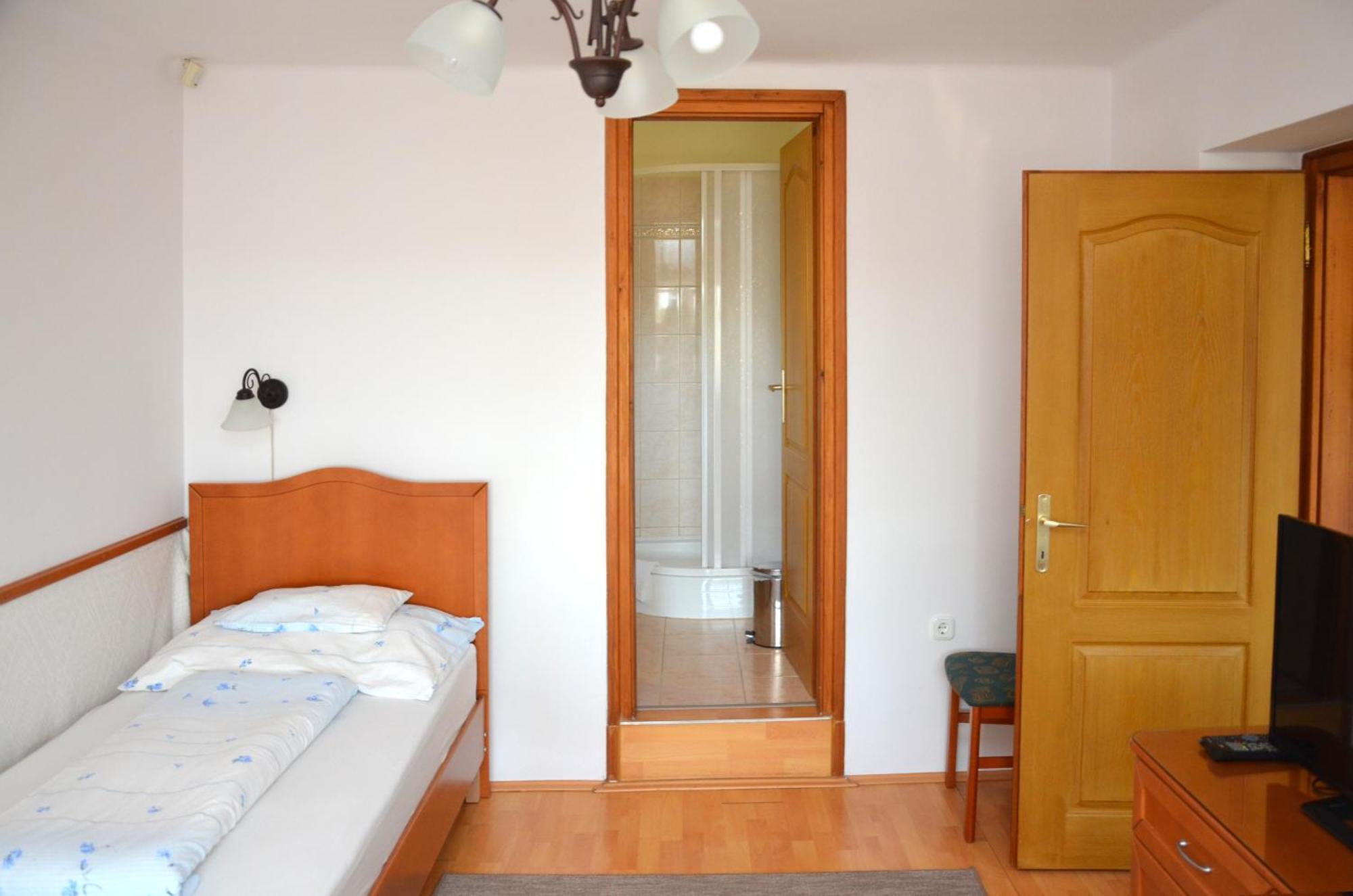 Panoráma Apartmanház Sarvar Exterior foto